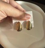 Croissant Earring - Image 4